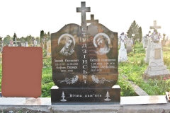 D064
