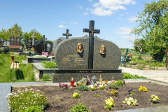 D135
